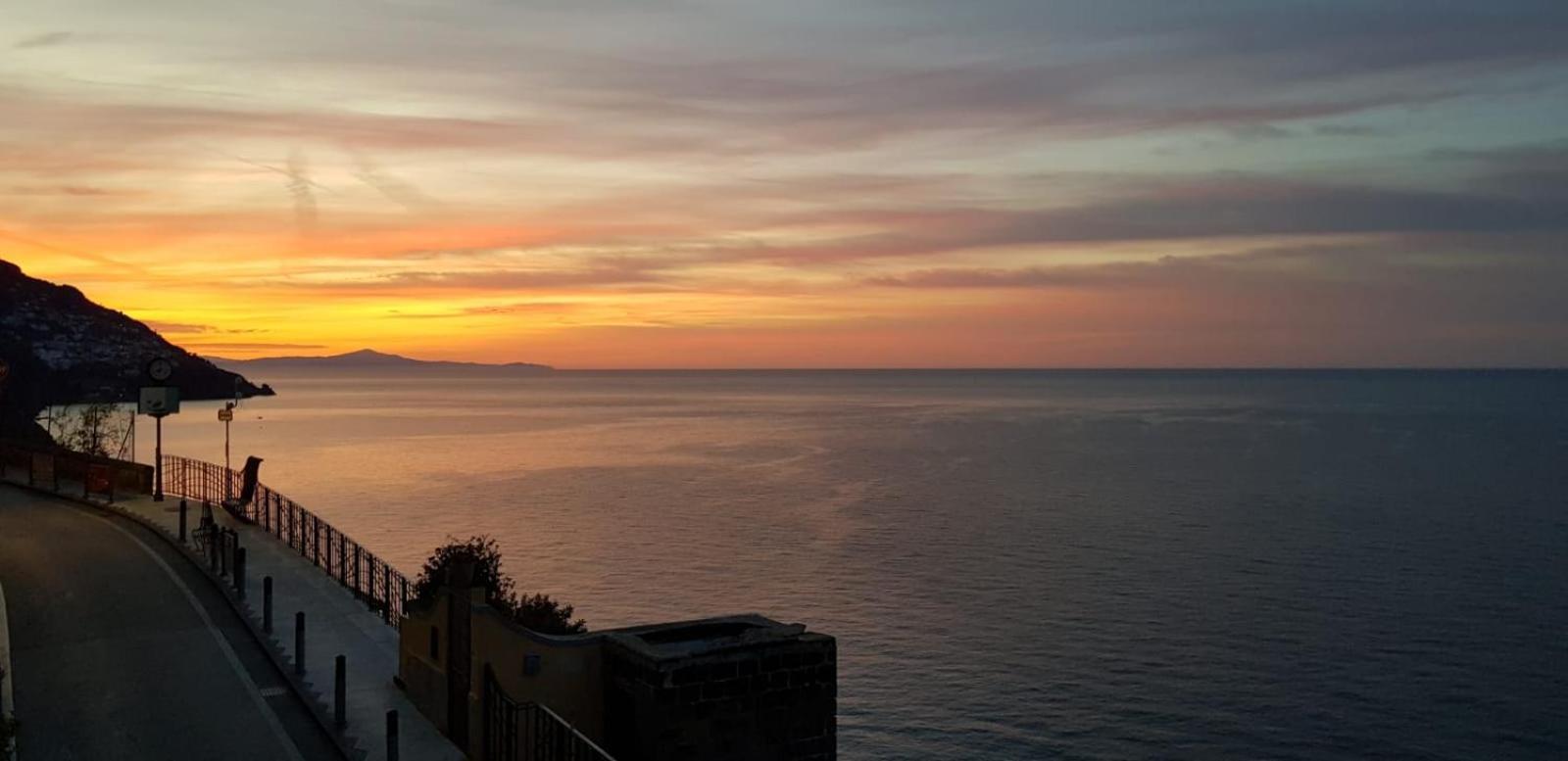 Relais Zio Vincenzo Casa Positano Villa Buitenkant foto